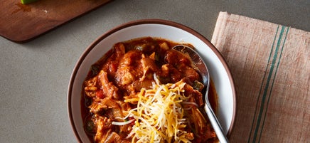 Slow cooker ancho chicken chili