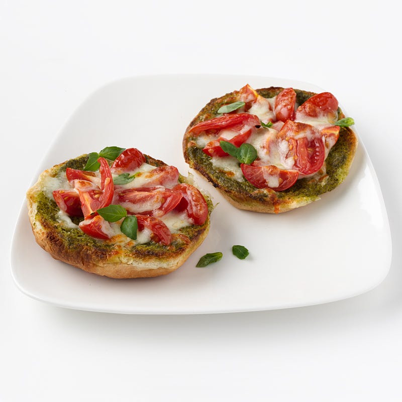 Photo of Easy Pesto Pizza by WW
