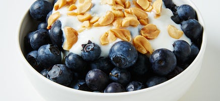 Peanutty Vanilla Yogurt with Blueberries