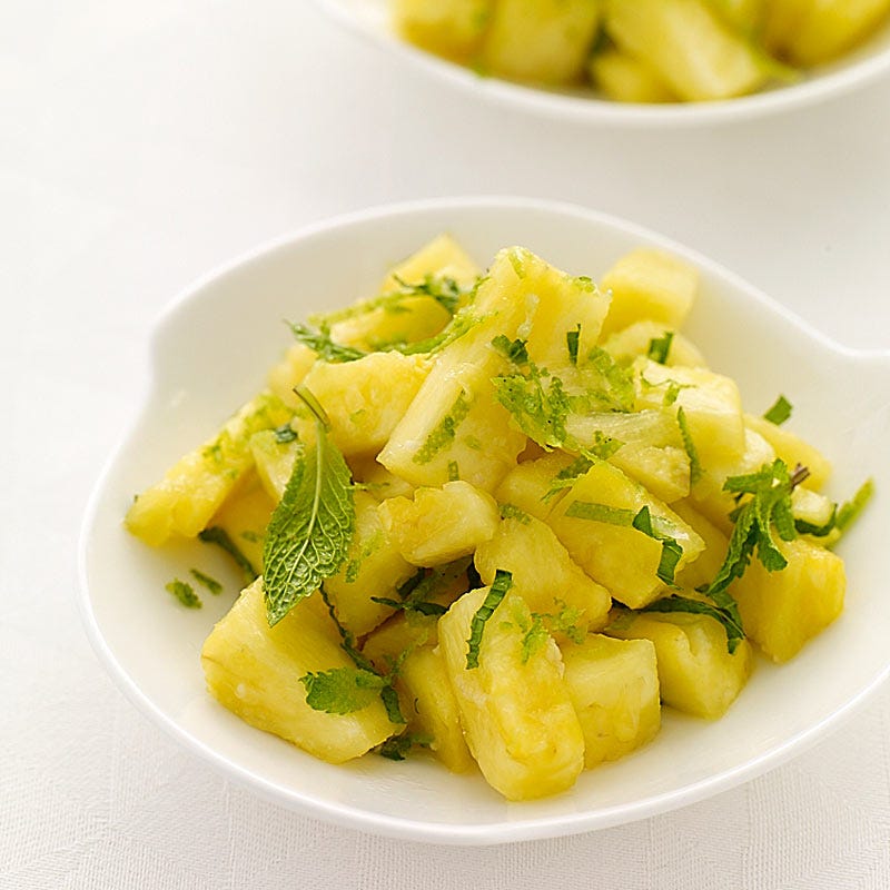 Photo de Salade d’ananas à la menthe et au gingembre par WW