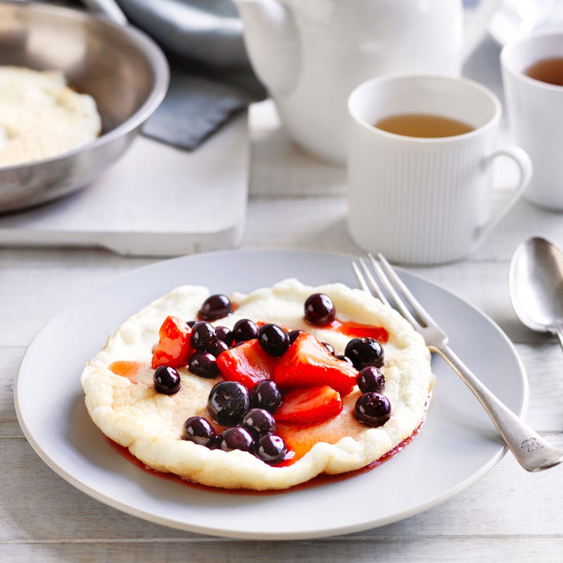 Photo of Souffle omelette with poached berries by WW