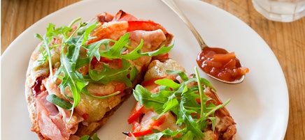 Mexican pizza melt