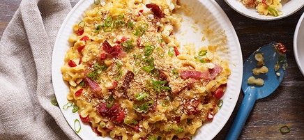 Bacon and sharp cheddar macaroni and cheese