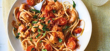Tomato & prawn spaghetti