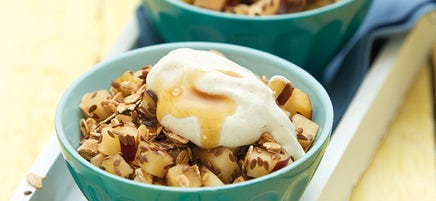 Pflaumenmüesli mit Zimtcreme
