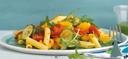 Mediterraner Pennesalat