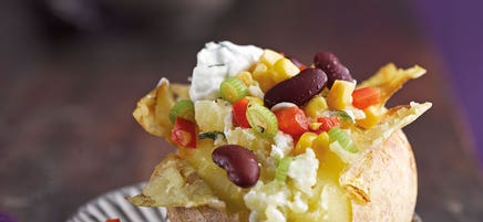 Pomme de terre au four et sa crème acidulée