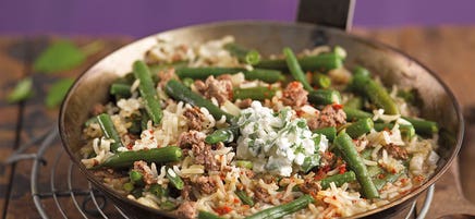 Poêlée de riz à la viande hachée et aux haricots