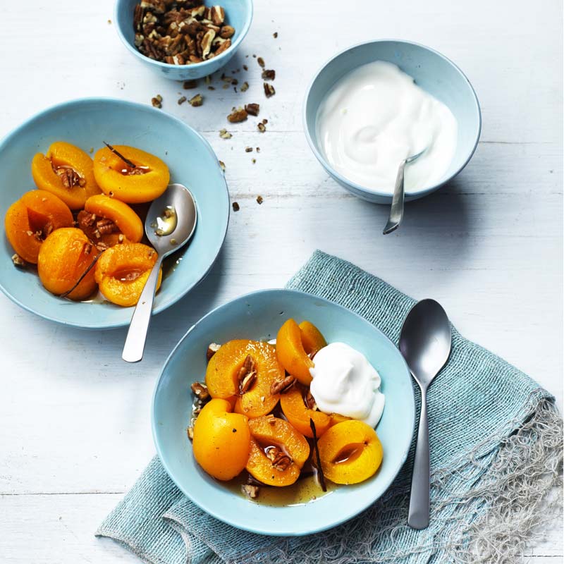 ViktVäktarna - Sirapspocherade aprikoser med glaserade pekannötter