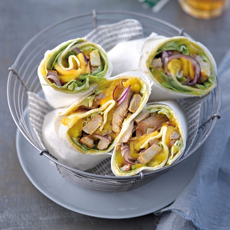 Wrap mit Mango-Curry-Creme und Schweinsfiletstreifen