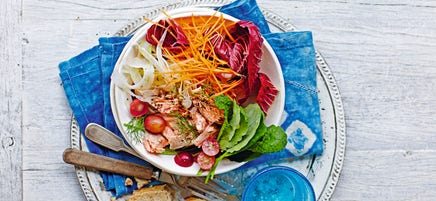 Barbecued trout with grapes