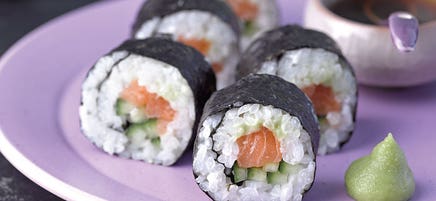 Maki mit Lachs