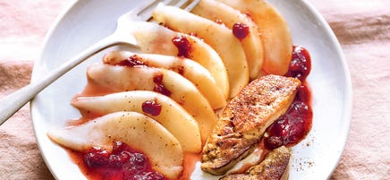 Foie gras poêlé à la poire
