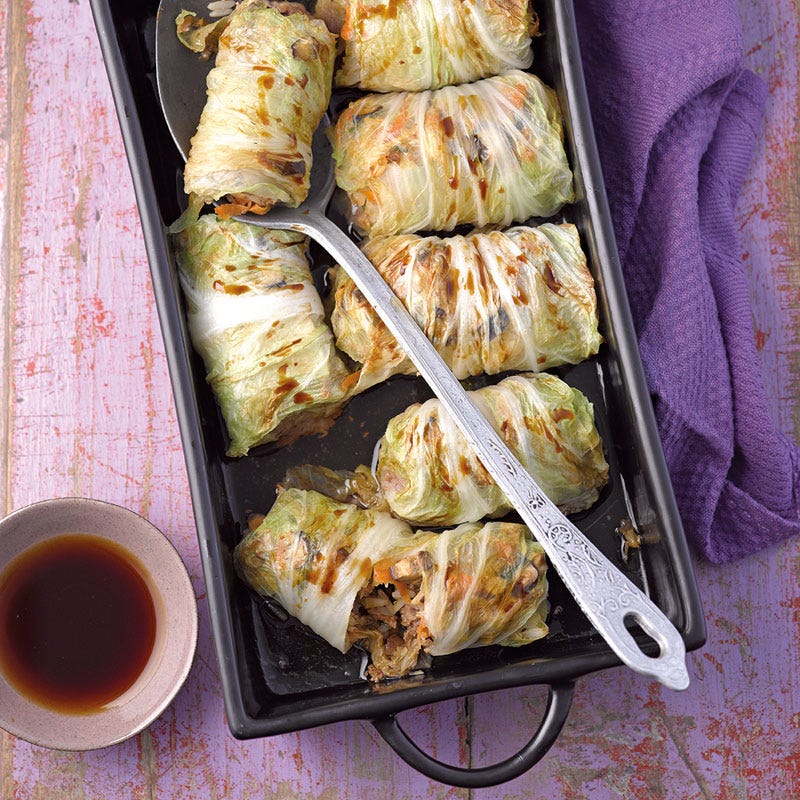 Chinakohlrouladen mit Hack-Shiitake-Füllung