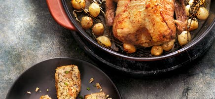 Pintade rôtie et sa farce à la mousseline de champignons