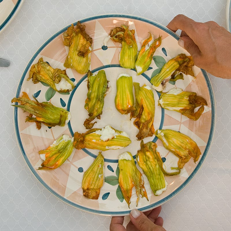 Stuffed zucchini flowers
