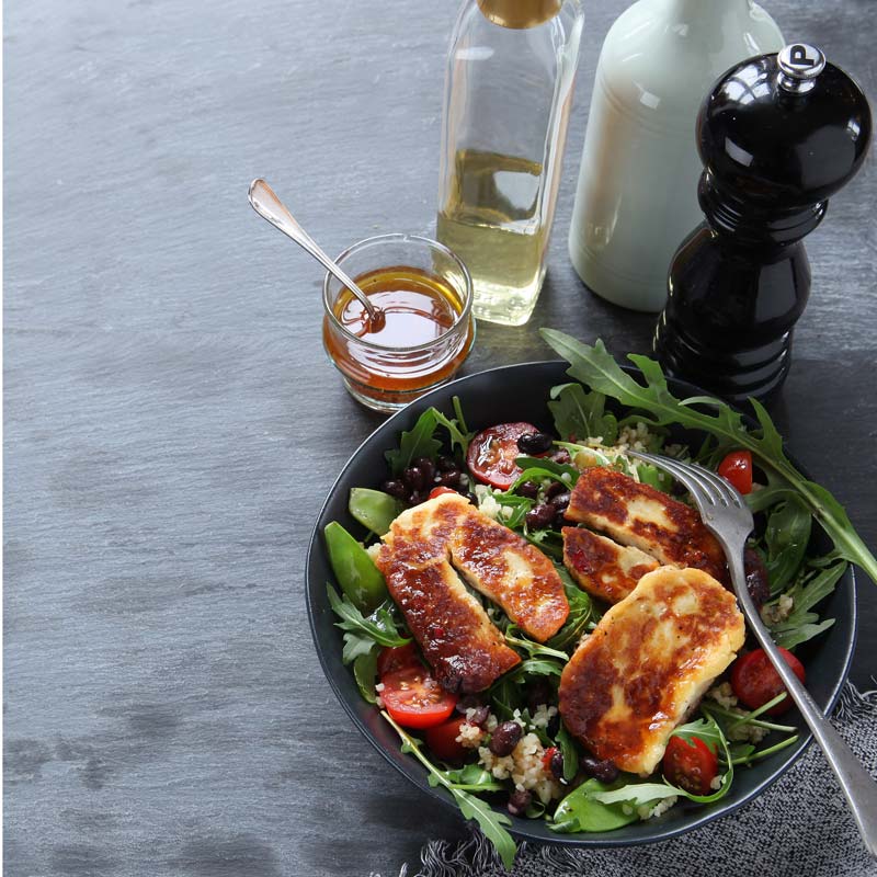 ViktVäktarna - Stekt halloumi med bulgur- och bönsallad