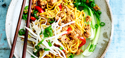 Hoisin chicken with hokkien noodles