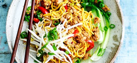 Hoisin chicken with hokkien noodles