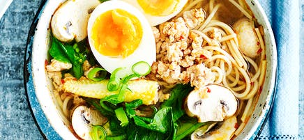 Chicken and vegetable ramen noodle soup