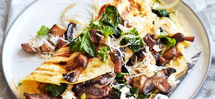 Mushroom and spinach omelette