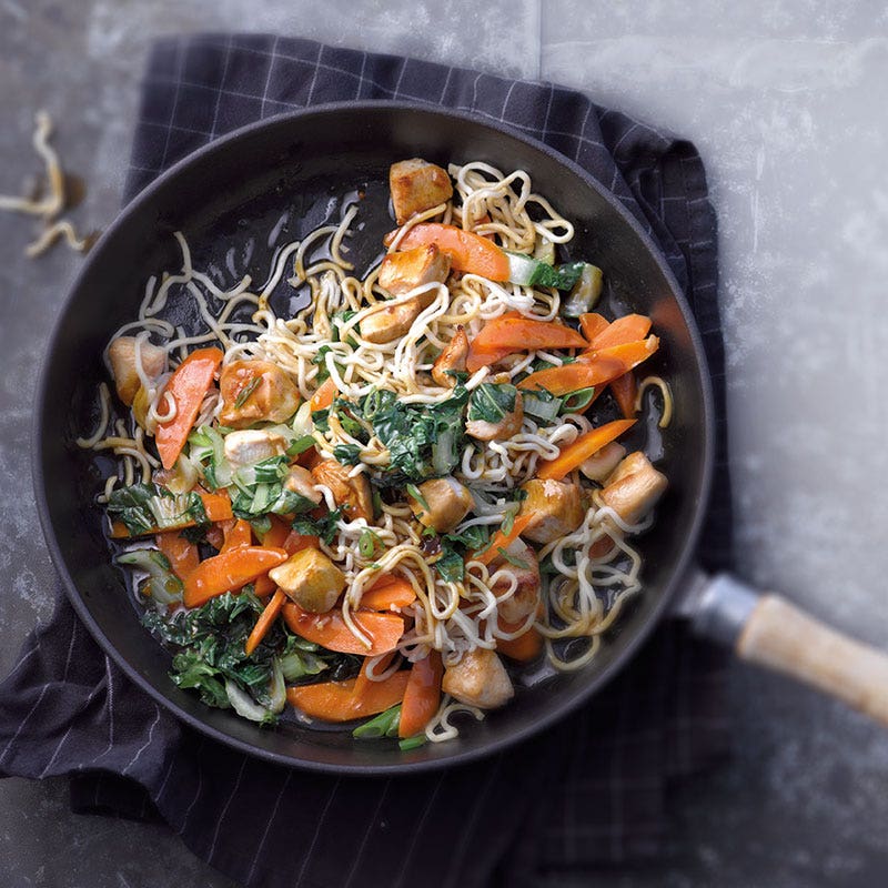 Gebratene Mie-Nudeln mit Pouletbrust