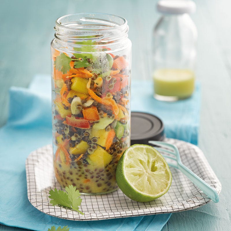 Fruchtiger Curry-Belugalinsen-Salat