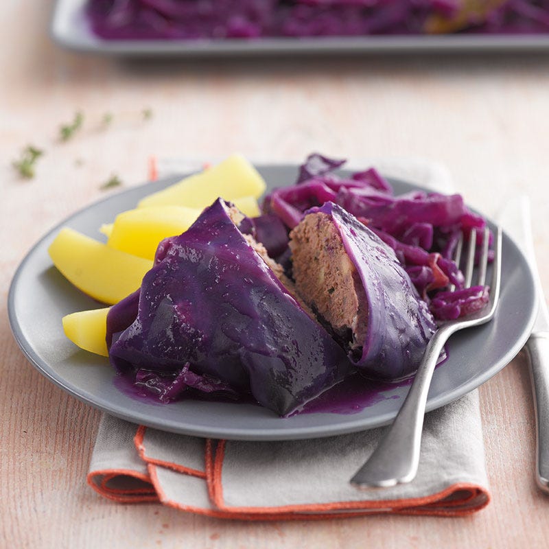 Rotkohlrouladen mit Apfel-Tatar-Füllung