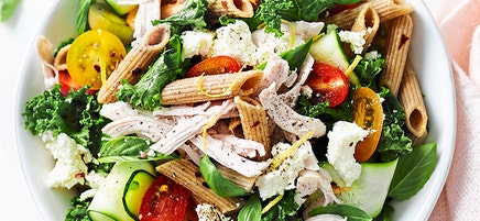 Tomato, chicken and ricotta pasta
