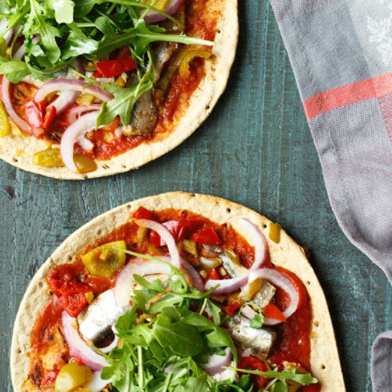 Photo of Baked flatbread with sardines and arugula by WW