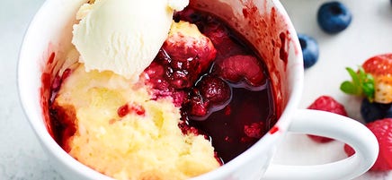 Mug berry cobbler