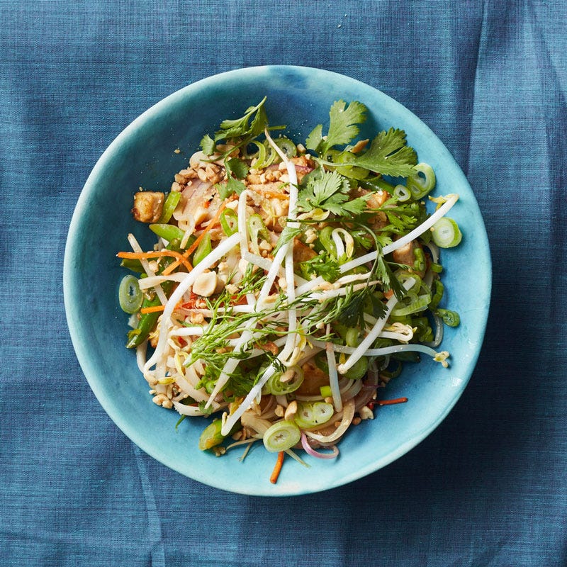 Photo of Pad Thai with tofu and vegetables by WW