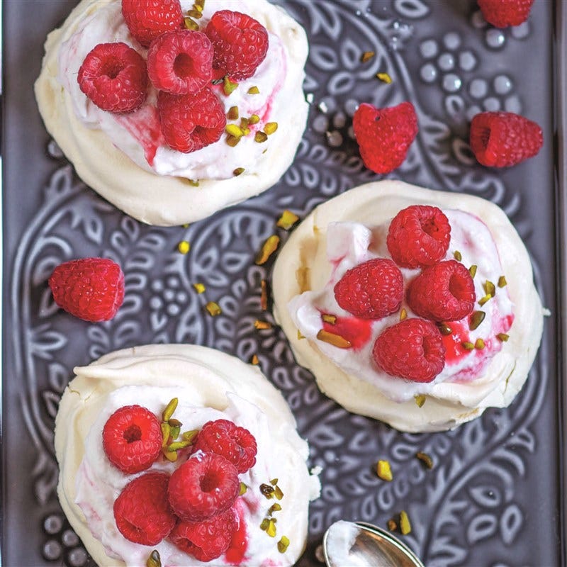 Meringue met frambozenroom