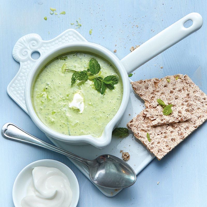 Erbsen-Joghurt-Suppe mit Minze