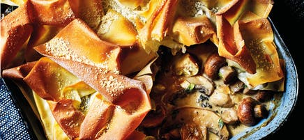 Mushroom & chestnut pie