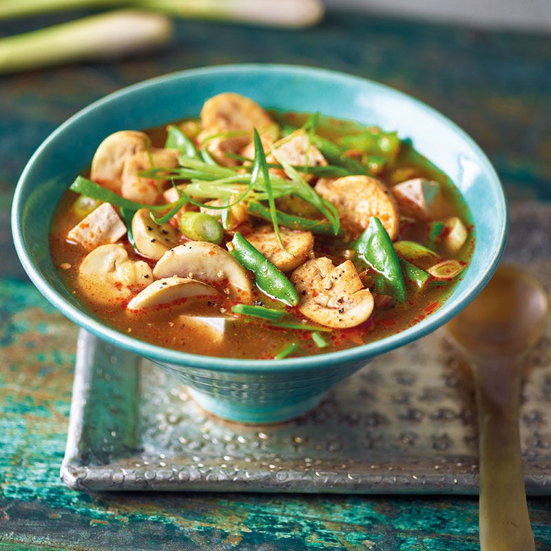 Tom Yum Suppe mit Seidentofu