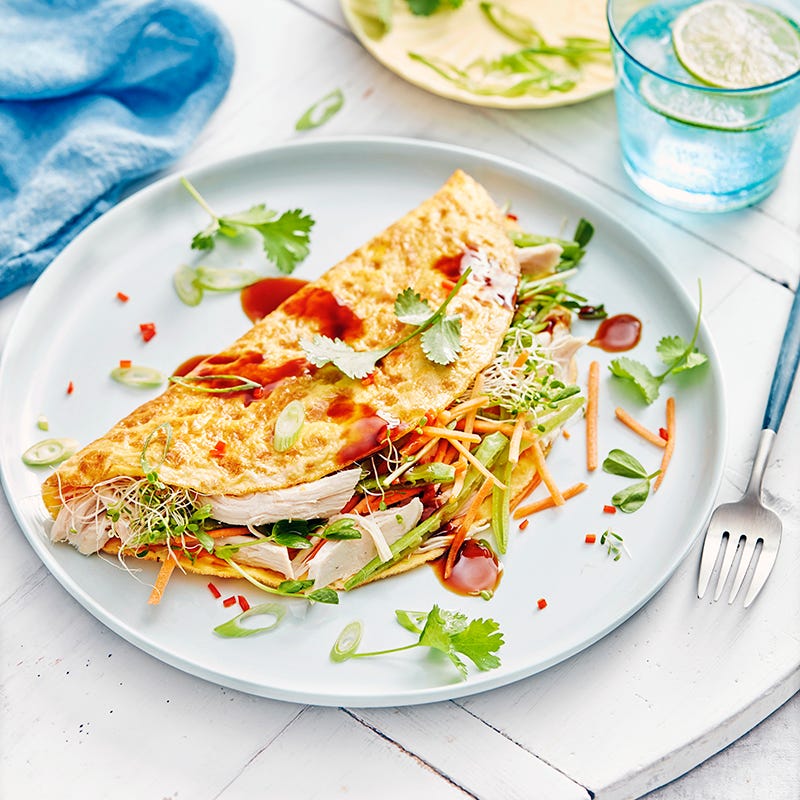 Asian-style chicken omelettes