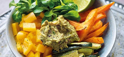Buddha-Bowl mit Süsskartoffeln
