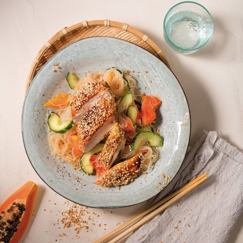 Sesamhähnchen mit Papaya-Gurken-Salat