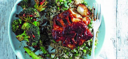 Miso-glazed cod with brown rice & spicy broccoli