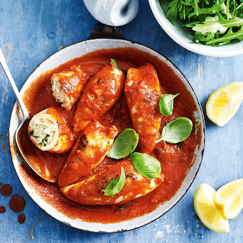 Stuffed squid with tomato sauce