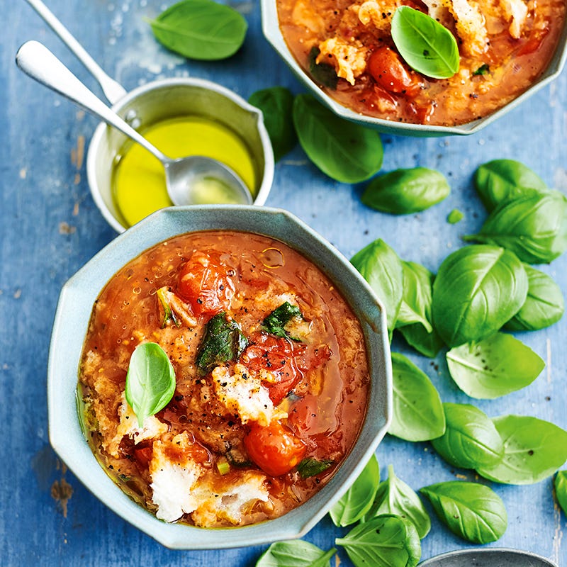 Pappa al pomodoro (Tuscan bread and tomato soup)