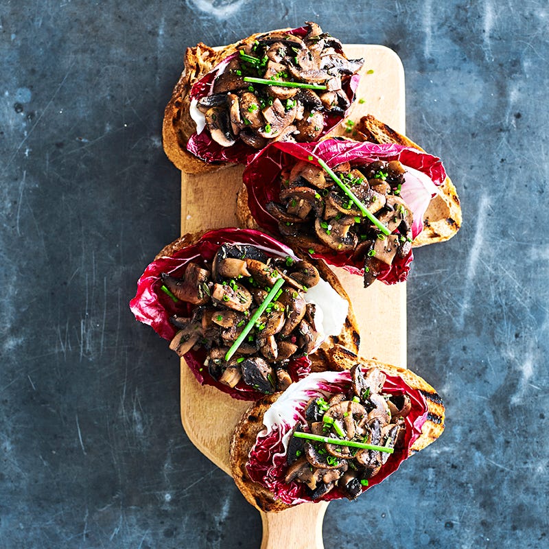 Marinated mushroom bruschetta