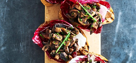 Marinated mushroom bruschetta