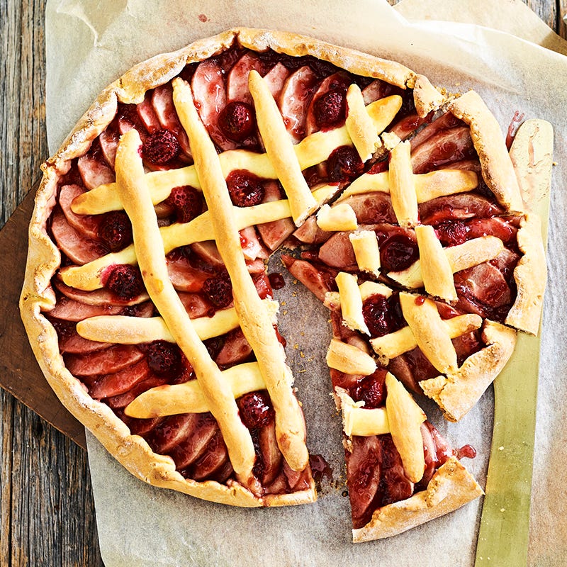 Apple and raspberry crostata