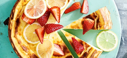 Migliaccio (Lemon semolina and ricotta cake)