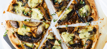 Mushroom, thyme and bocconcini pizza