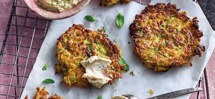 Galettes de légumes et mousse de haricots blancs
