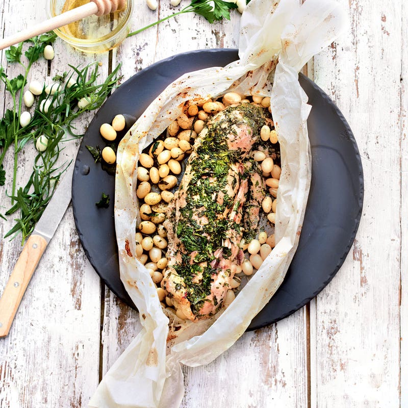 Papillote de mignon de porc aux herbes fraîches et coco