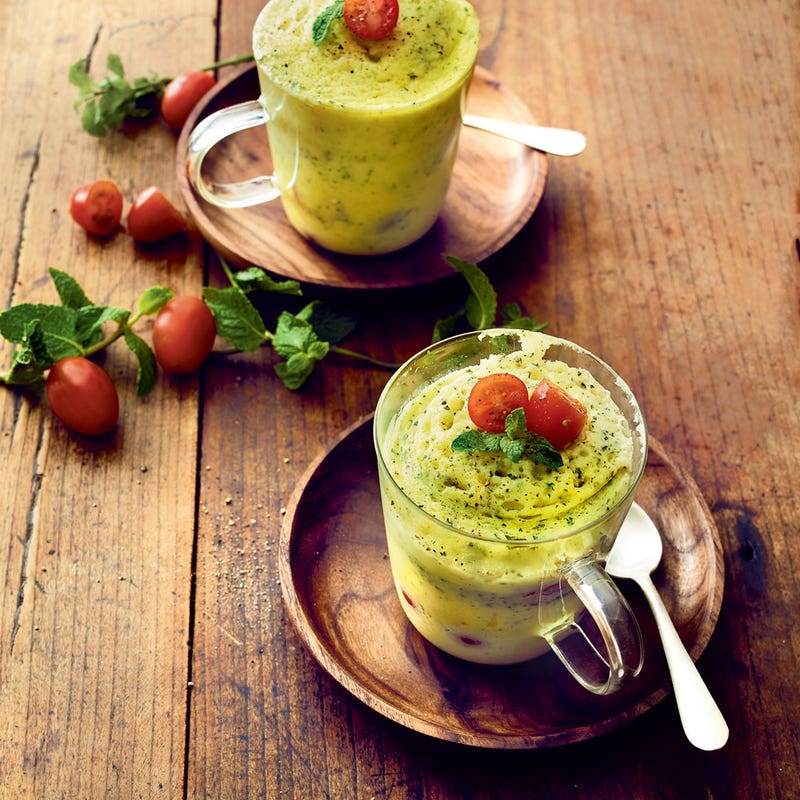 Mugcake Menthe-Tomates-Feta